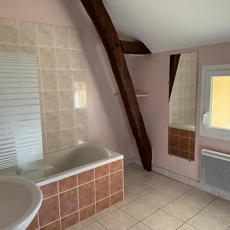 Apartment Calme Et Verdure La Bazouge-de-Chemere